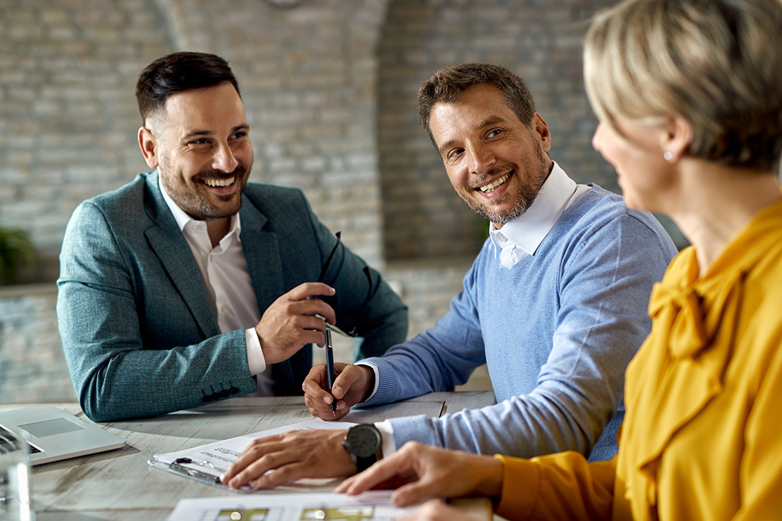 happy-man-talking-his-wife-office-botkeeper