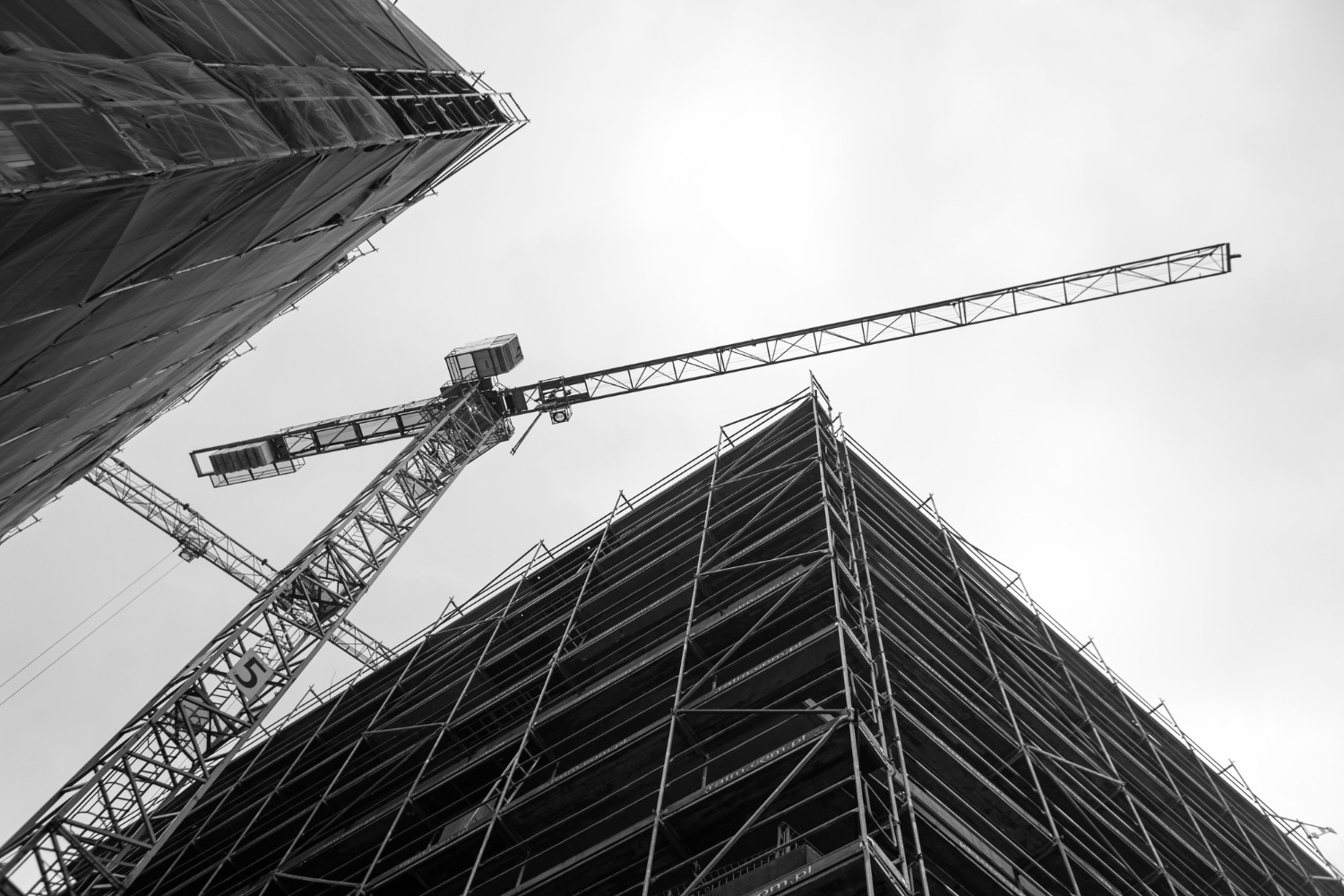 construction-site-jib-crane
