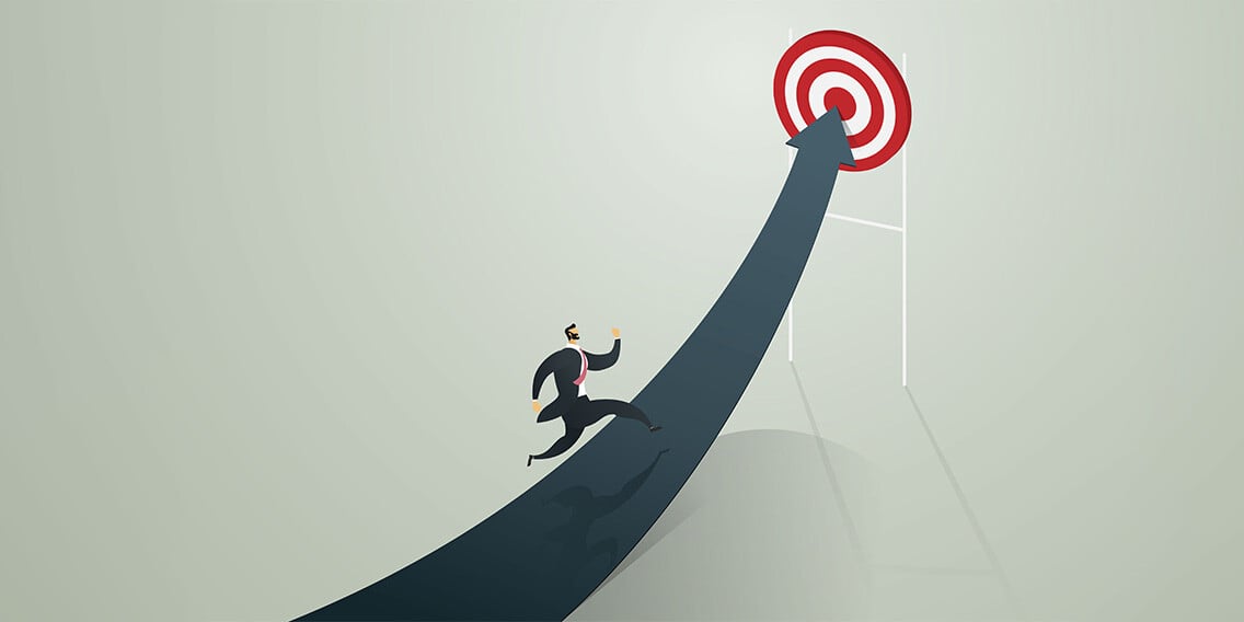 Businessman-running-cross-the-red-arrow-bridge-to-achieve-target-img1